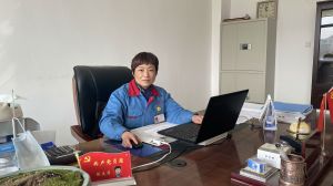 致敬最美的她！